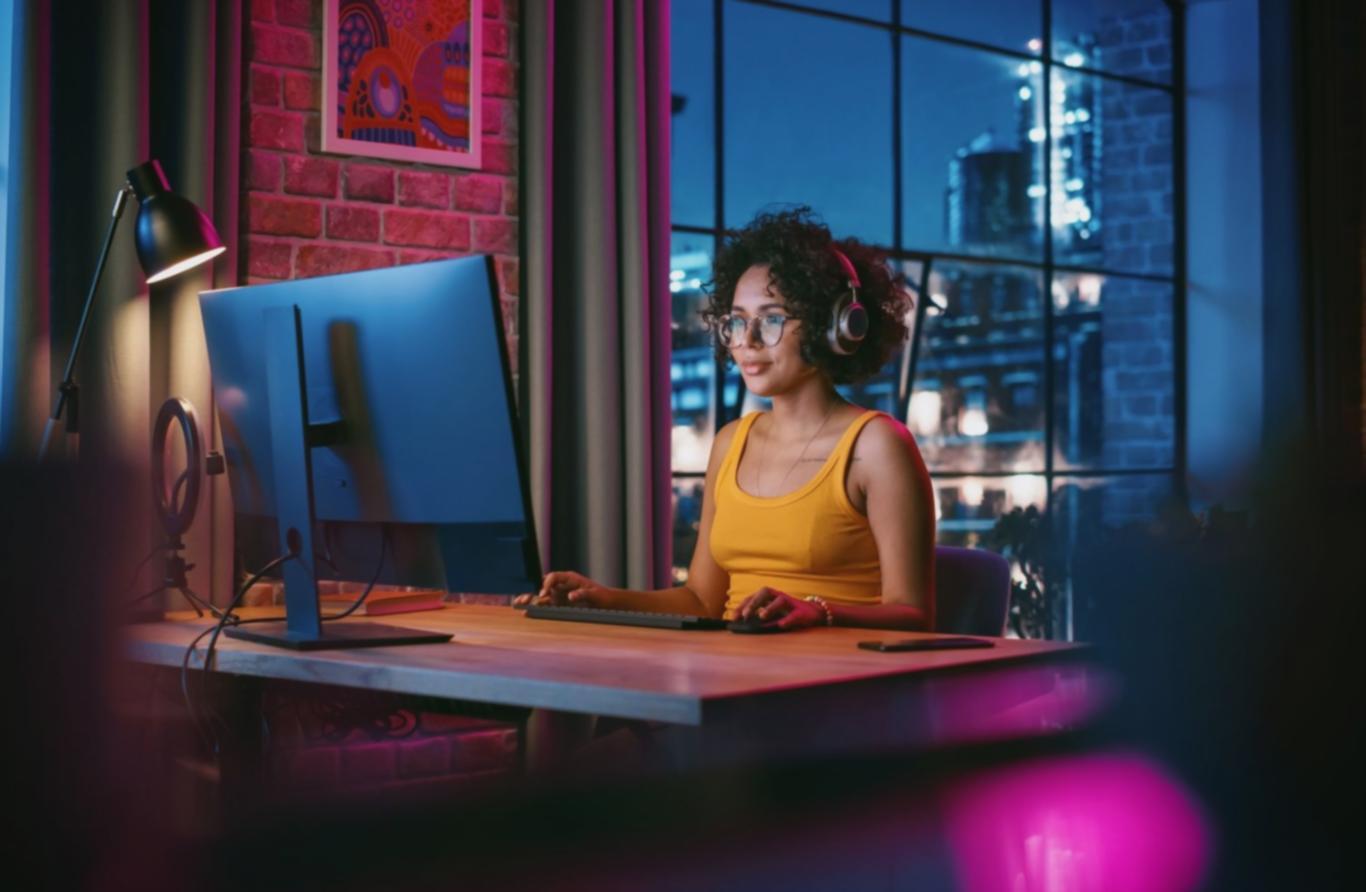 Espacio de trabajo colaborativo para desarrollo de sistemas CRM en marketplaces